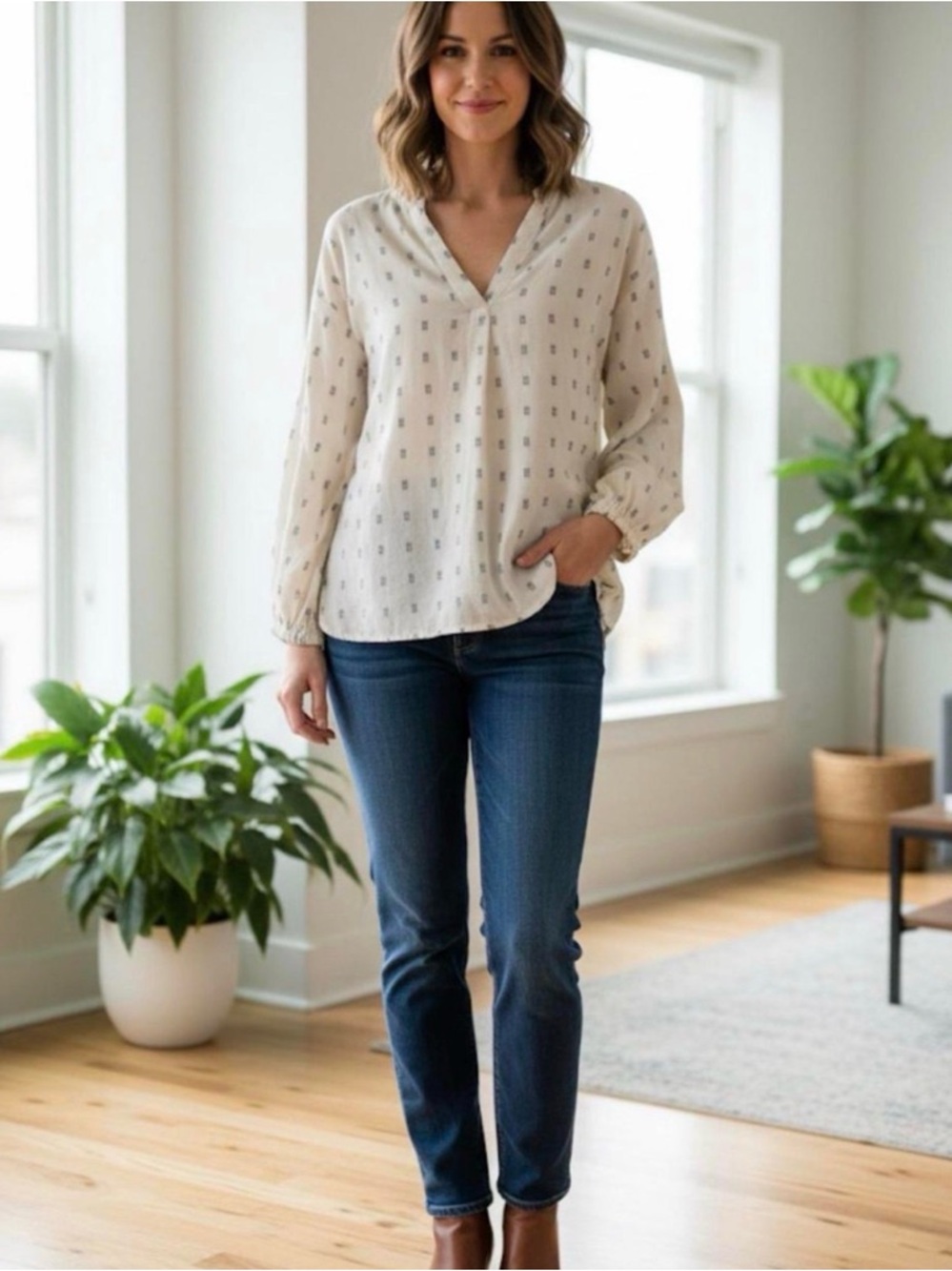 Cream Printed V-Neck Long Sleeve Blouse